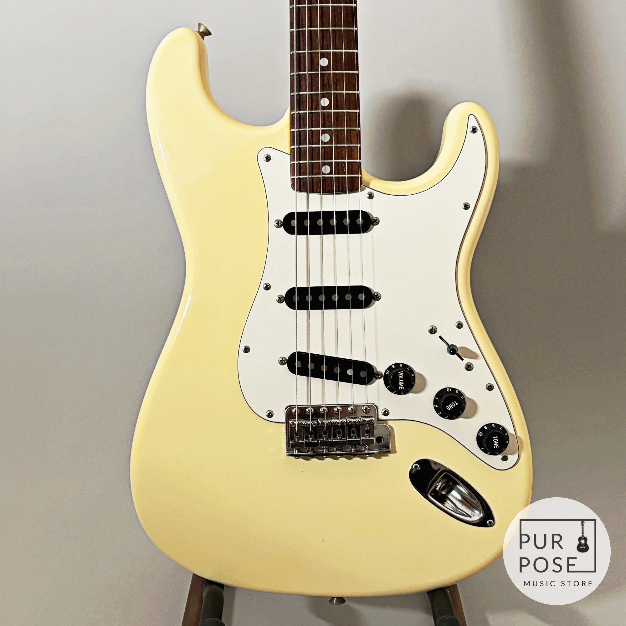 【中古】Fender Japan ST72 1992年~1993年製  ストラトキャスター
